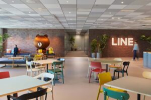 LINEヤフー株式会社「LINEスキマニ」